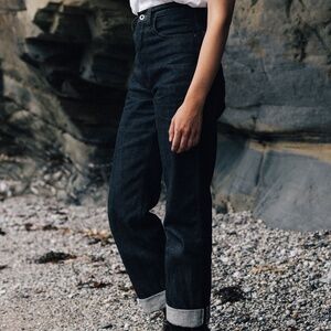 Finisterre Akins Selvedge jean $200 fits size 28S US 4